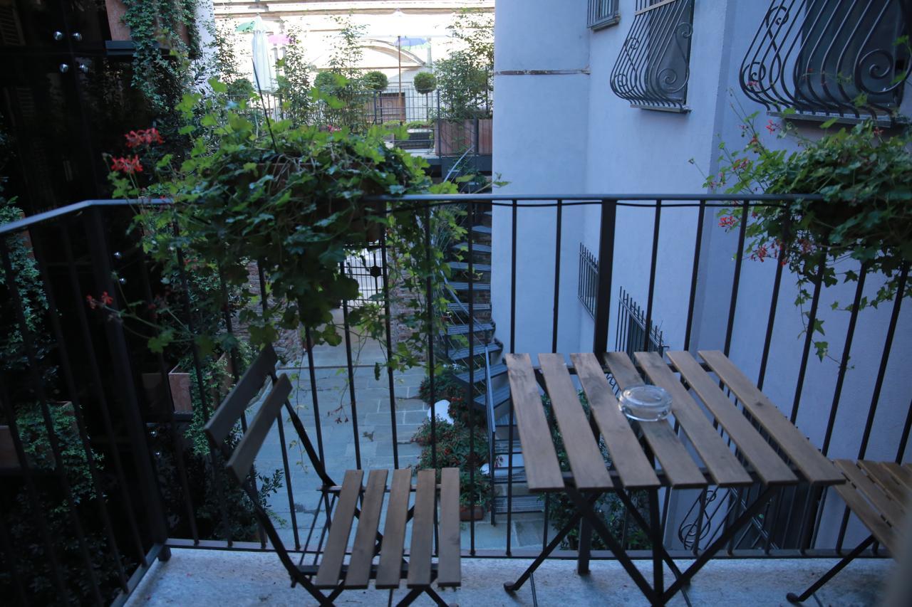 La Canonica - Charming Self-Catering Apartments In Nizza Monferrato Kültér fotó