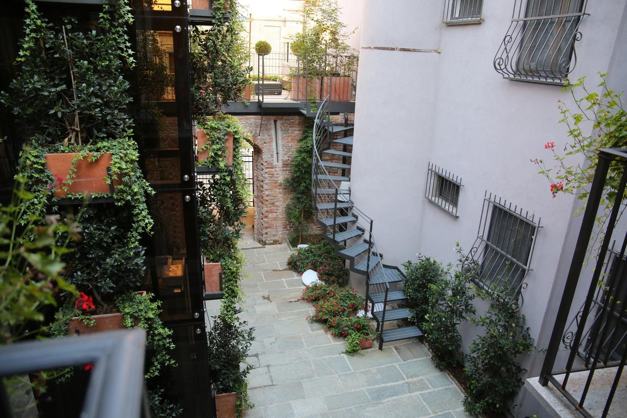 La Canonica - Charming Self-Catering Apartments In Nizza Monferrato Kültér fotó